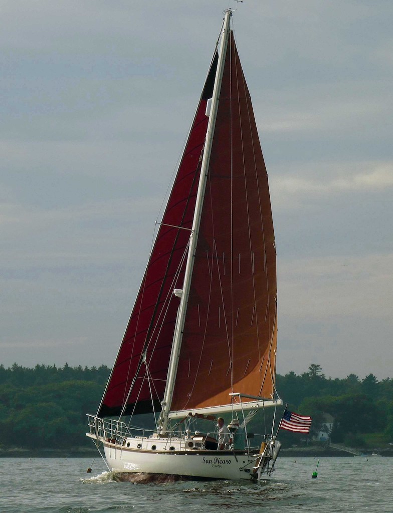 With a bridge clearance of 54' a lower lying bridge is a no-go! alajuela_2